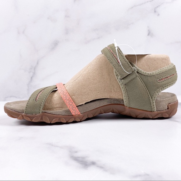 ⛔️ SOLD ⛔️ 
NIB Merrell Terran Cross II Travel Sport Sandal - Picture 5 of 9